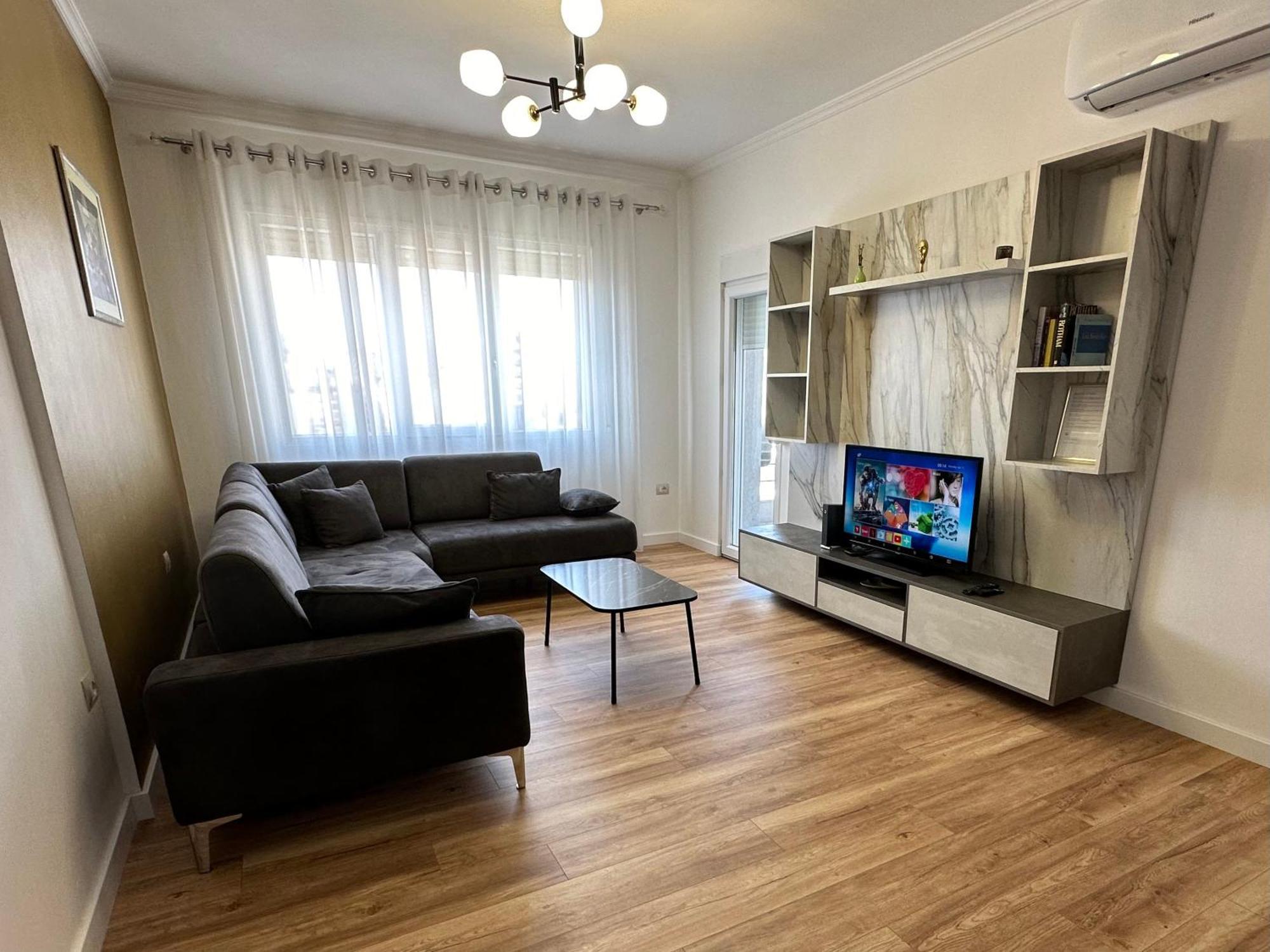 Pazari Luxury Central Apartment ติรานา ภายนอก รูปภาพ