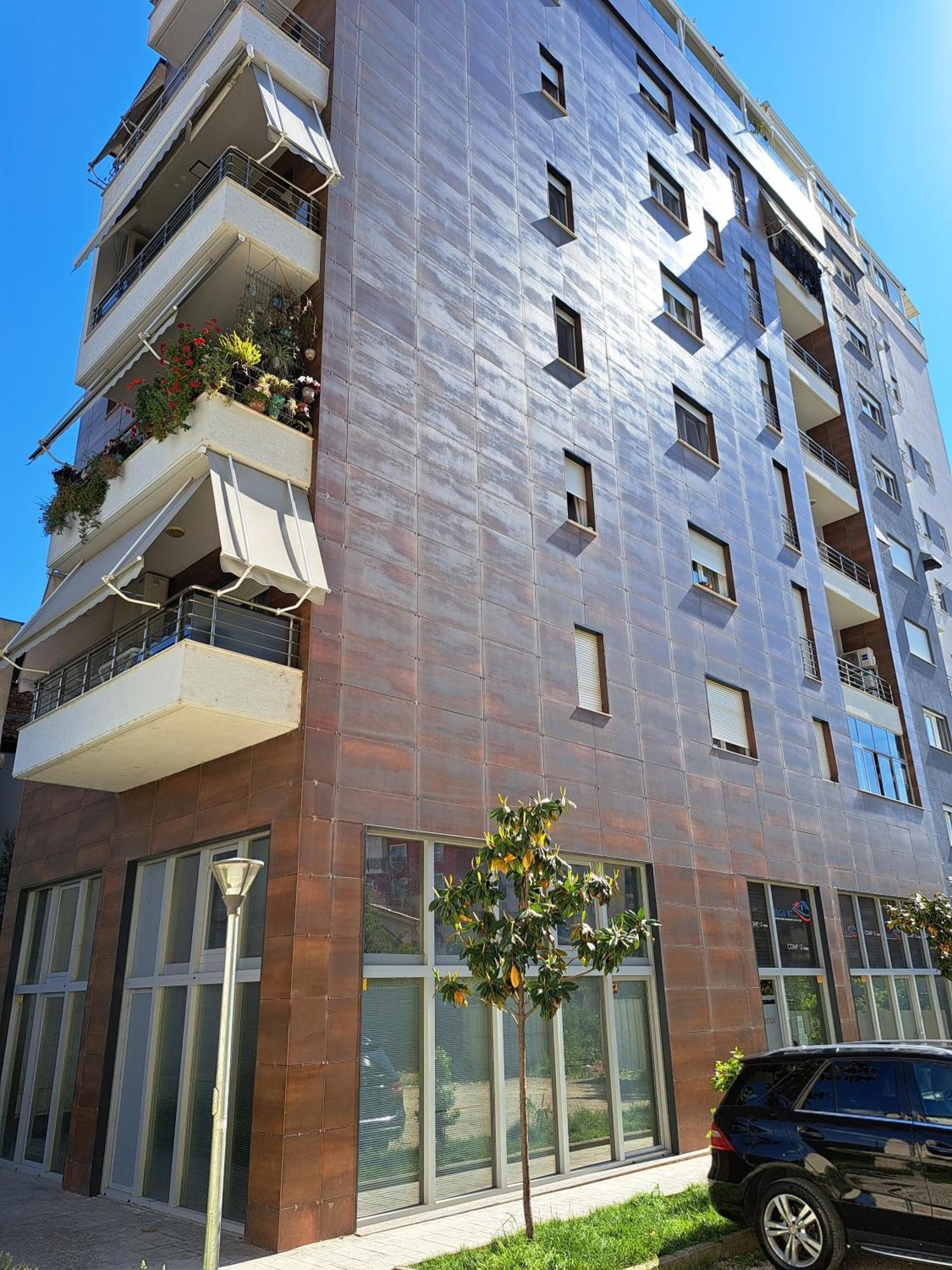 Pazari Luxury Central Apartment ติรานา ภายนอก รูปภาพ